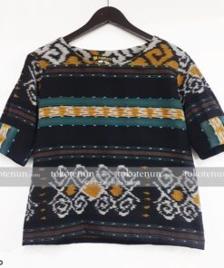 Blouse Tenun
