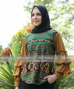 blouse tenun wanita