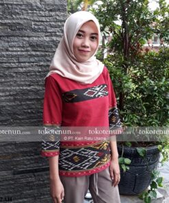 blouse tenun