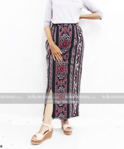 Zilvana Skirt