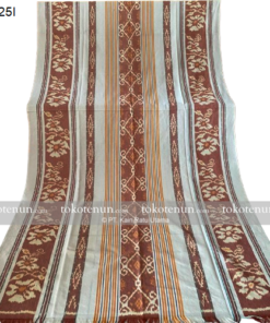 TENUN IKAT MOTIF NTT