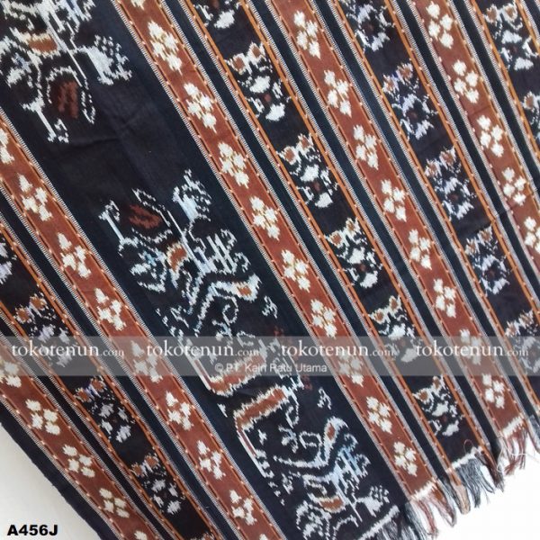 Jual Tenun Ikat Motif Khas Maumere A456J | Tokotenun.com