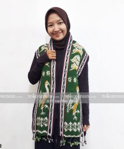 Syal Tenun Motif Burung