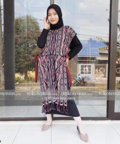 Outer tenun