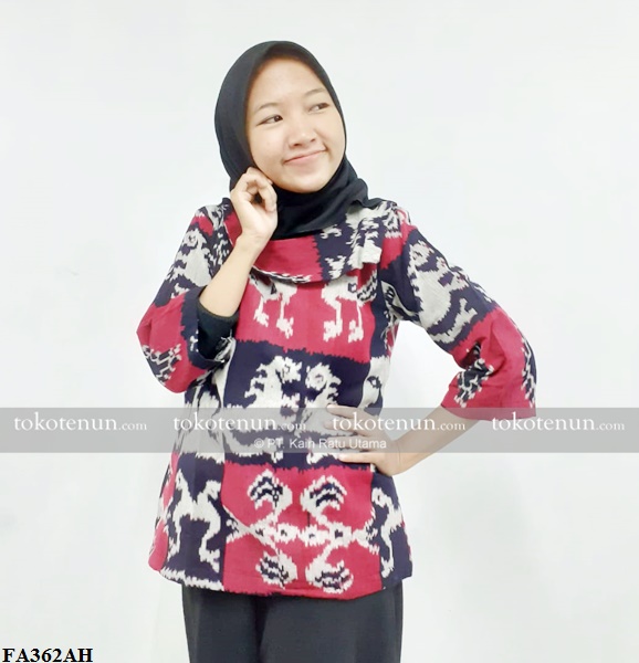 Blouse Tenun Ikat Merah