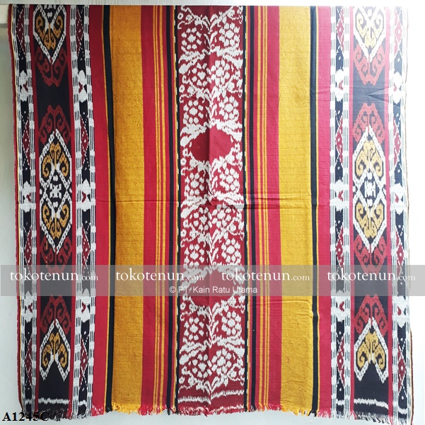 Jual Kain Tenun Ikat Motif NTT A1245C | TOKOTENUN.com