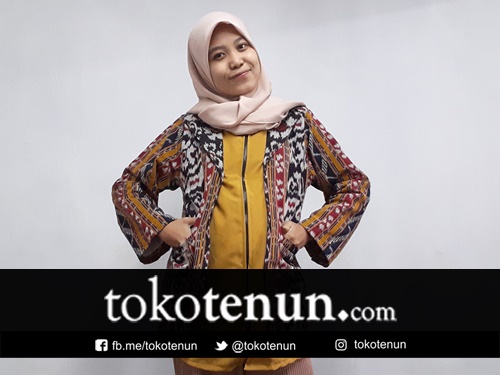 Baju Hamil Trendy dari Kain Tenun