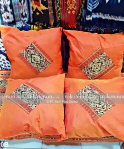 Sarung Bantal