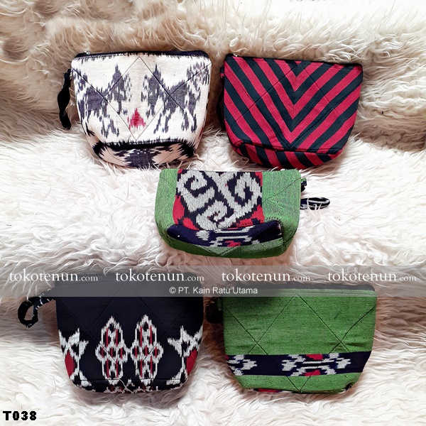 dompet tenuns silang