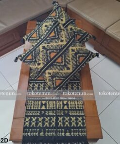 Set Sarung Bantal & Taplak Tenun gringsing D322D