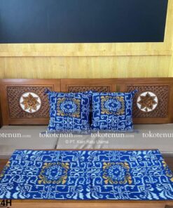 Set Sarung Bantal & Taplak Tenun D324H
