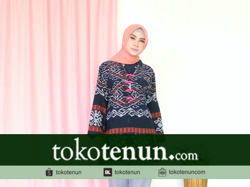 Baju Tenun Kerja