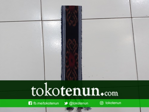Ikat Kepala Kain Tenun