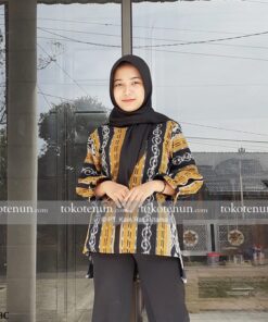BAJU TENUN