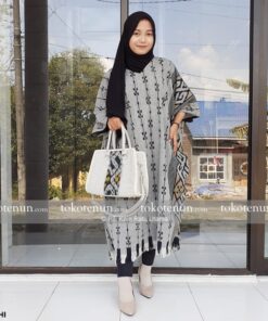 KAFTAN TENUN
